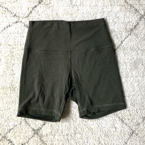 Lululemon align shorts dark olive 6” size 6